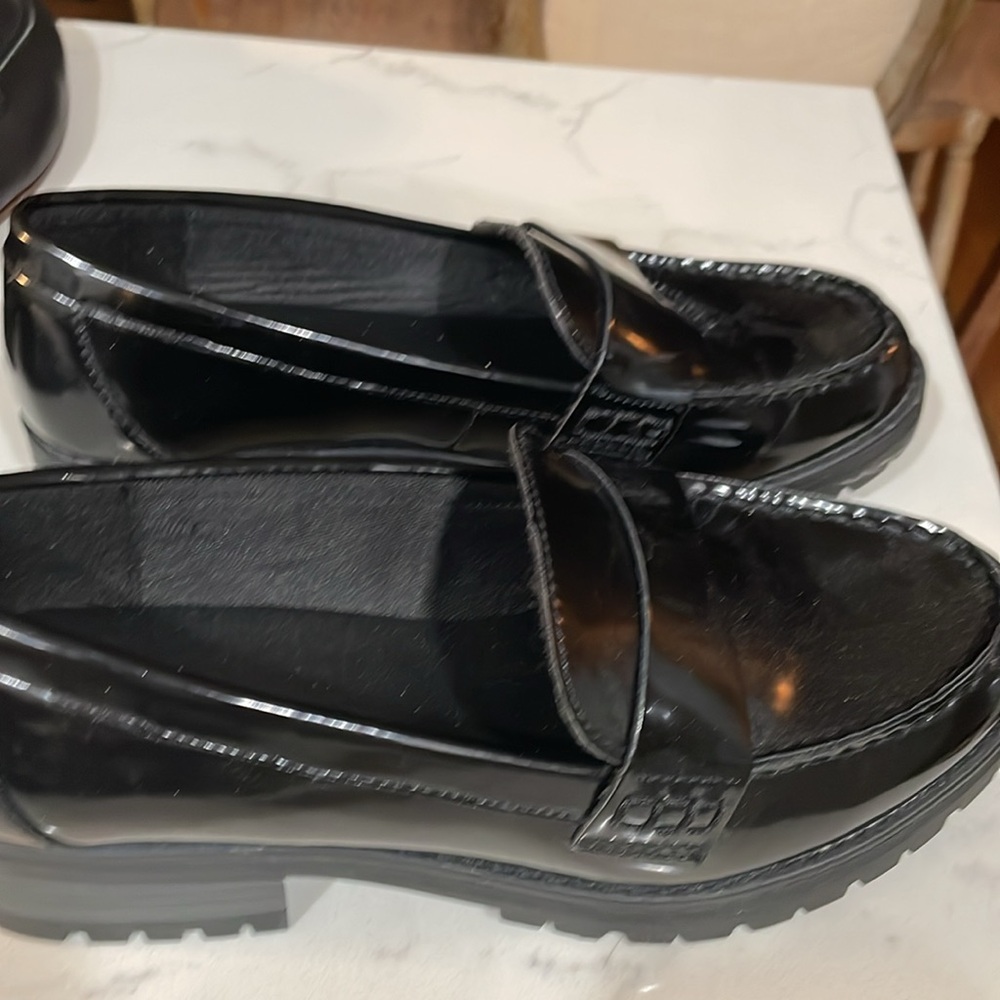Old Navy Chunky Heel Loafer